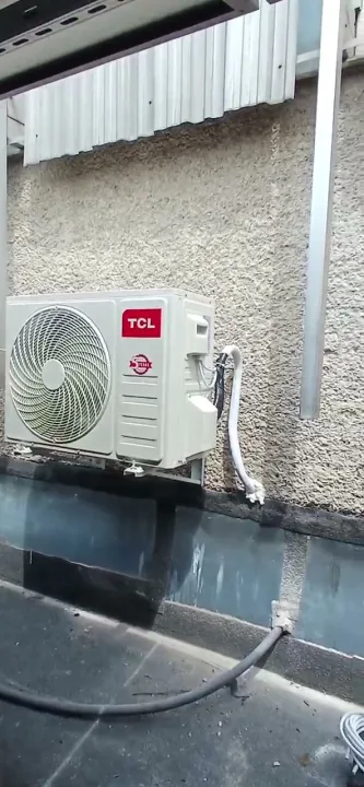 Монтаж зовнішнього блоку TCL з герметизацією проходу